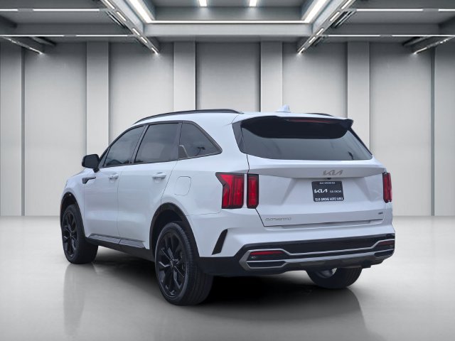 Certified 2023 Kia Sorento SX AWD/4WD image 6
