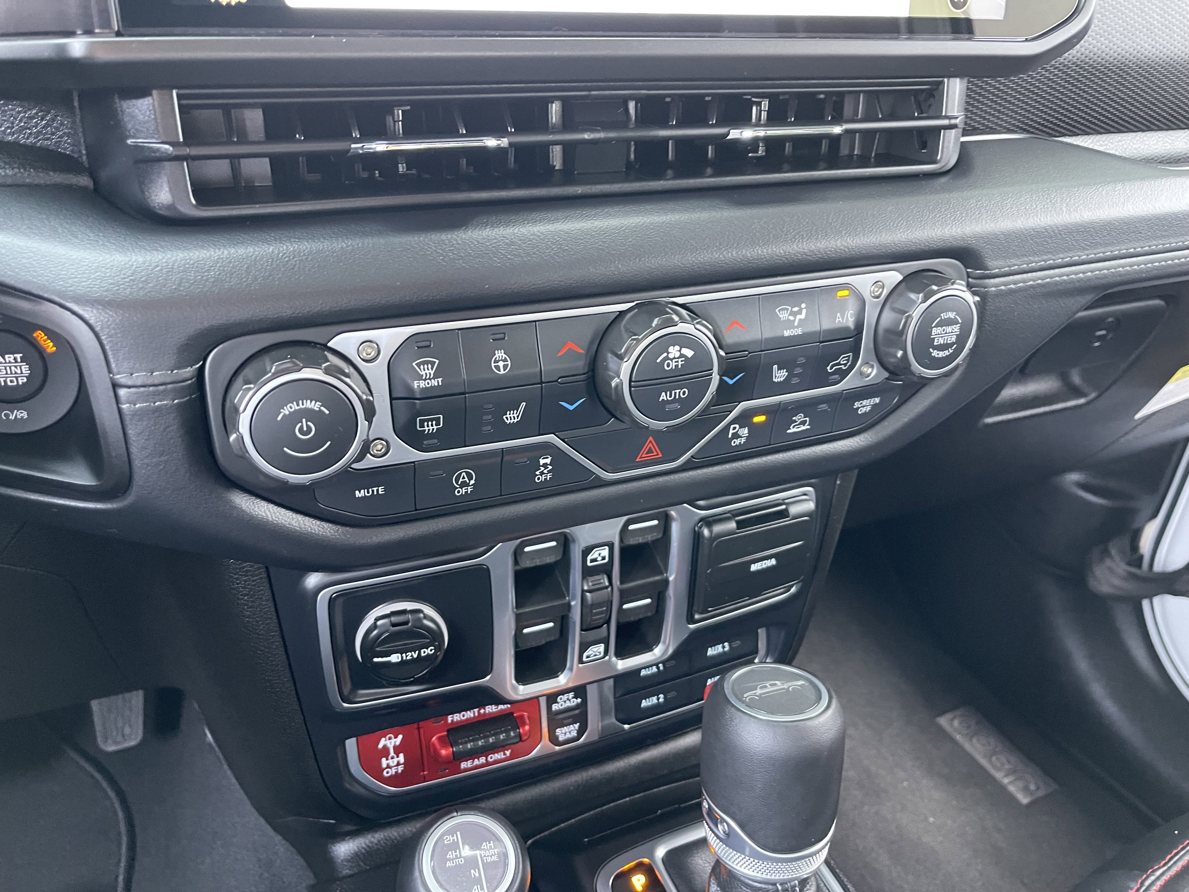 New 2026 Jeep Gladiator Rubicon image 26