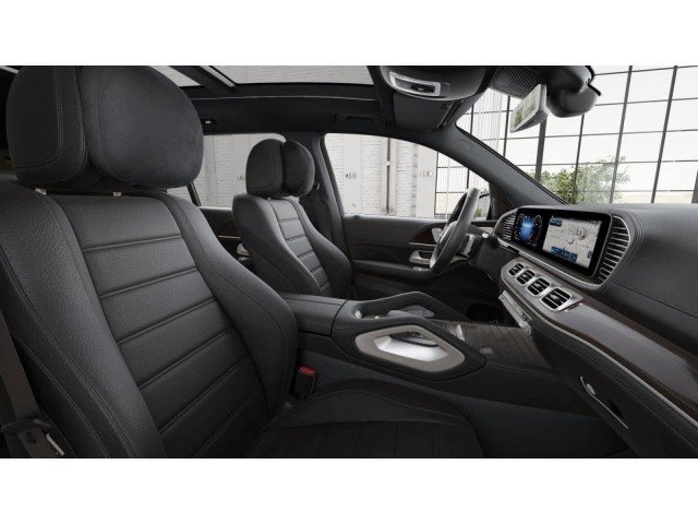New 2025 Mercedes-Benz GLS 580 4MATIC image 17