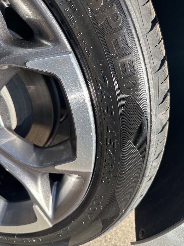 Used 2023 Chevrolet Malibu LT image 34