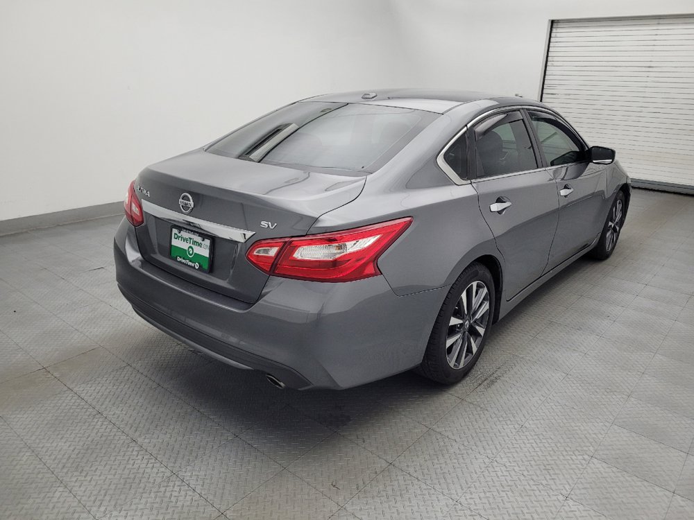 Used 2016 Nissan Altima 2.5 SV FWD image 9