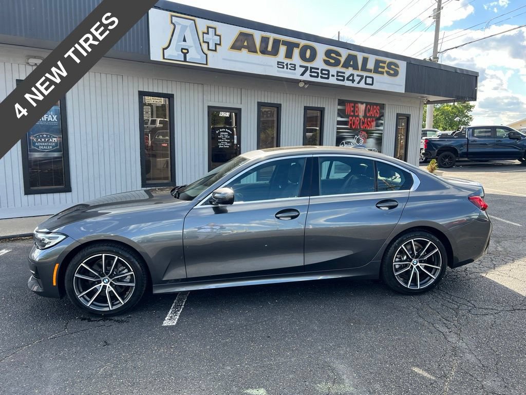 Used 2020 BMW 330i Sedan w/ Driving Assistance Package RWD image 1