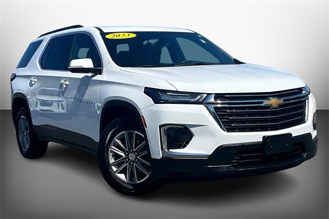 Used 2023 Chevrolet Traverse LT image 10