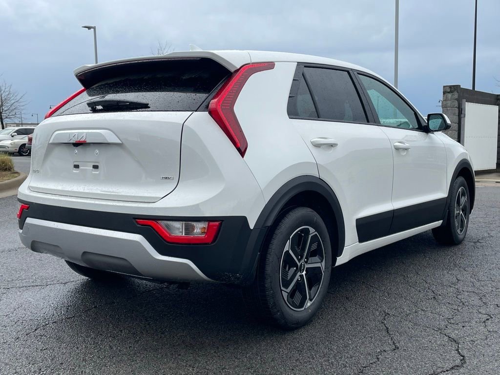 New 2026 Kia Niro LX FWD image 8
