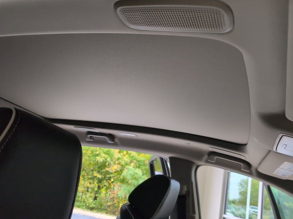 New 2026 Acura MDX w/ Advance Package image 17