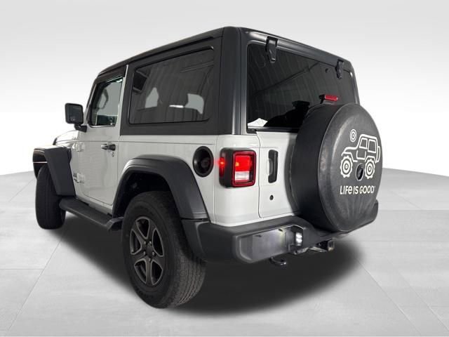 Used 2019 Jeep Wrangler Sport S AWD/4WD image 6