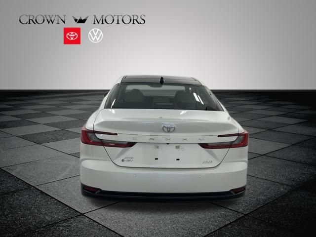 Used 2026 Toyota Camry XLE w/ Premium Plus Package AWD/4WD image 5
