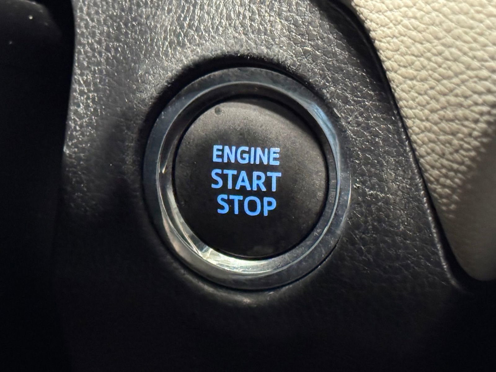 Used 2021 Toyota RAV4 Limited w/ Limited Grade Weather Package image 29