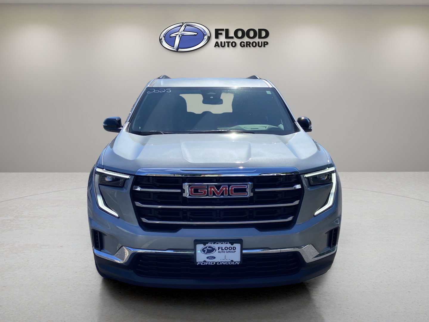 Used 2025 GMC Acadia Elevation w/ LPO, Floor Liner Package image 2