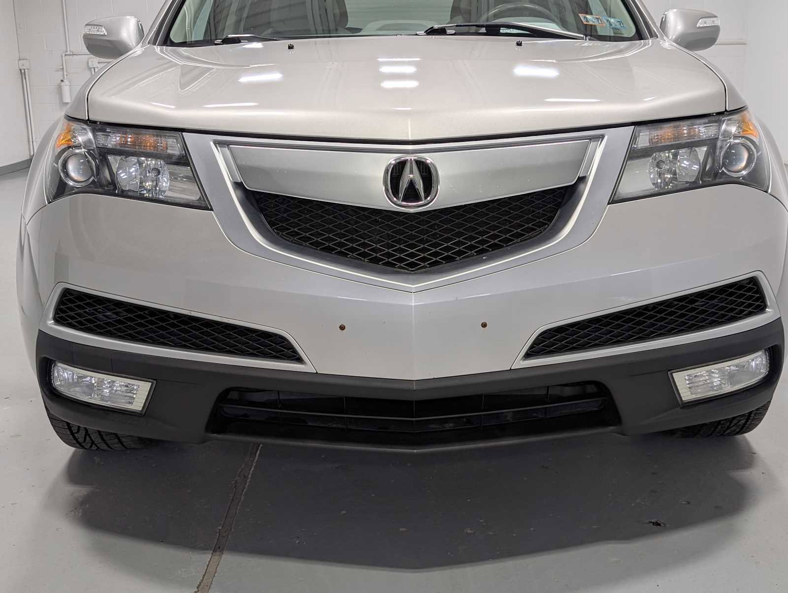 Used 2012 Acura MDX w/ Technology Package image 2