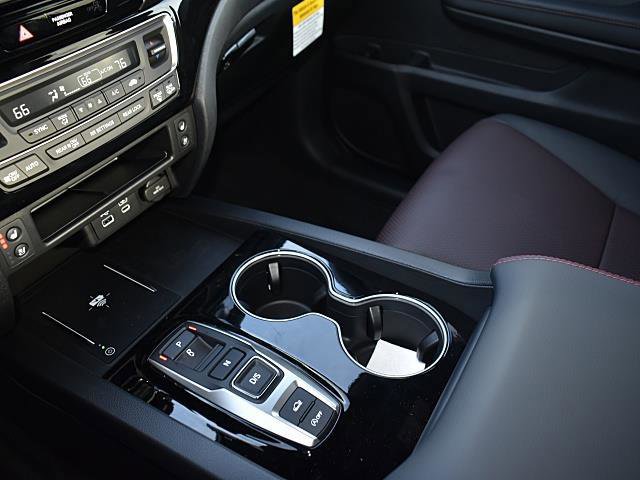 New 2026 Honda Ridgeline Black Edition image 12