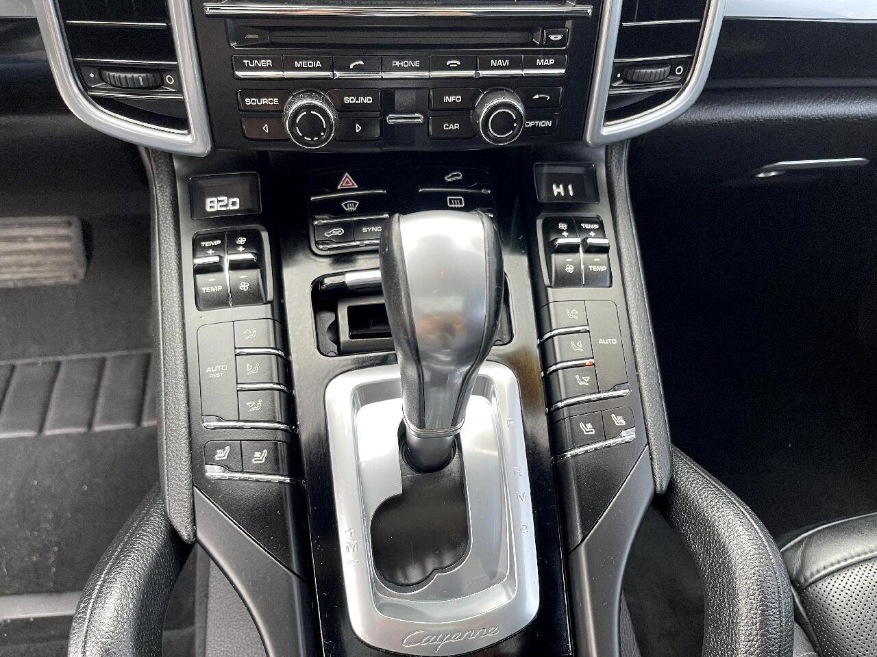 Used 2014 Porsche Cayenne Base image 20