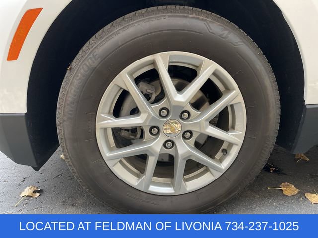 Used 2023 Chevrolet Equinox LT image 31