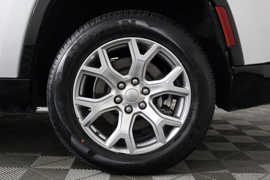 Used 2022 Jeep Wagoneer Series II image 17