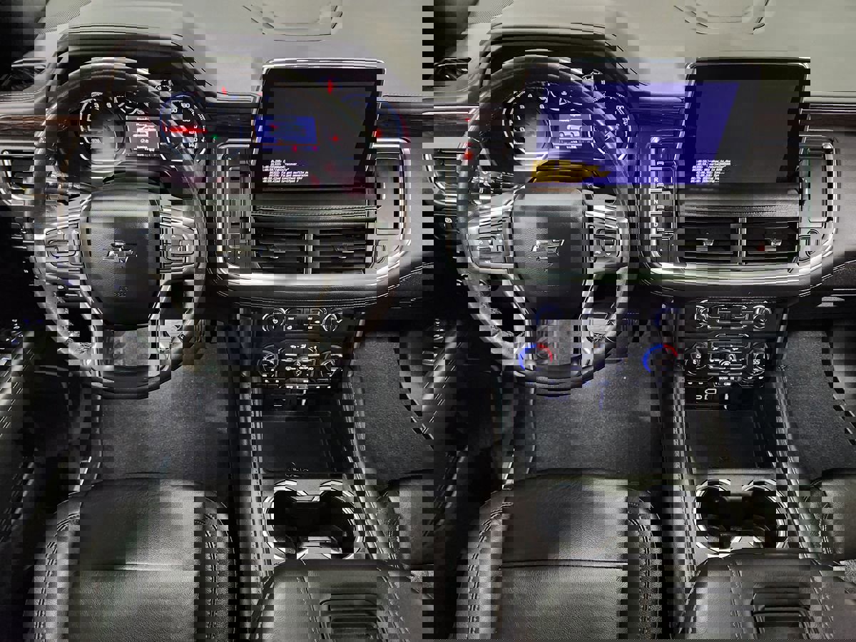 Used 2021 Chevrolet Suburban Z71 image 46