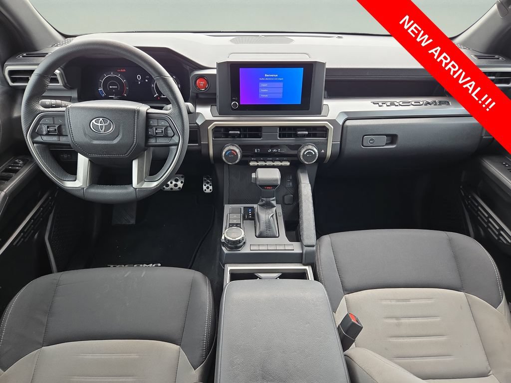 Used 2025 Toyota Tacoma TRD Sport AWD/4WD image 9