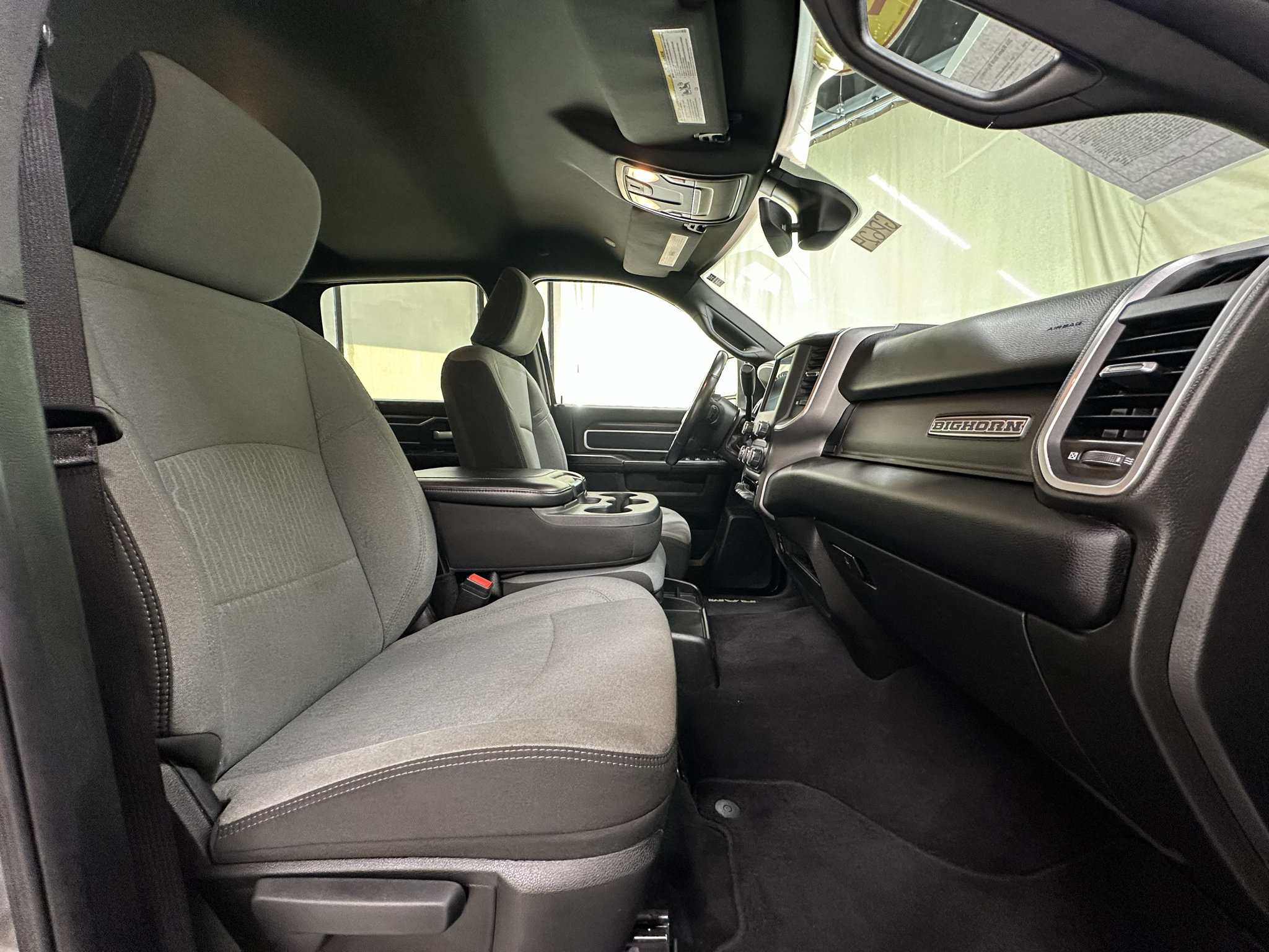Used 2024 RAM 3500 Big Horn AWD/4WD image 20
