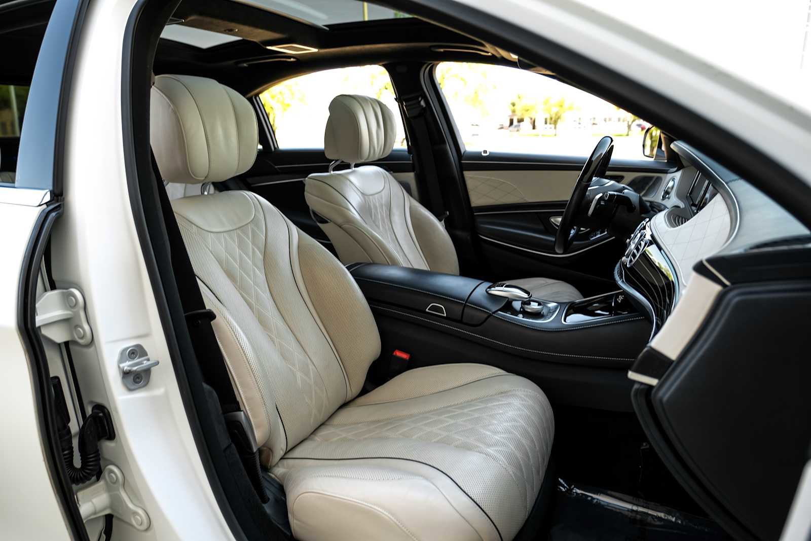 Used 2017 Mercedes-Benz S 550 Sedan image 36