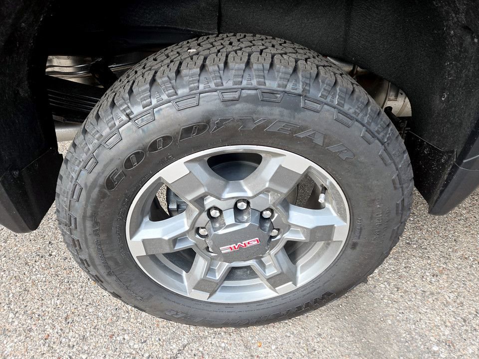 New 2026 GMC Sierra 2500 SLT w/ SLT Premium Package AWD/4WD image 37