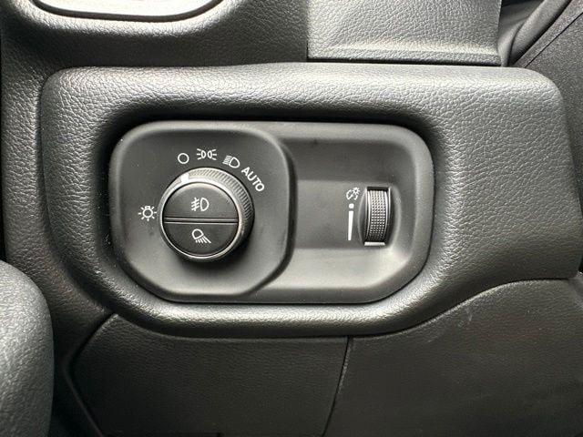 New 2027 RAM 3500 Tradesman AWD/4WD image 21