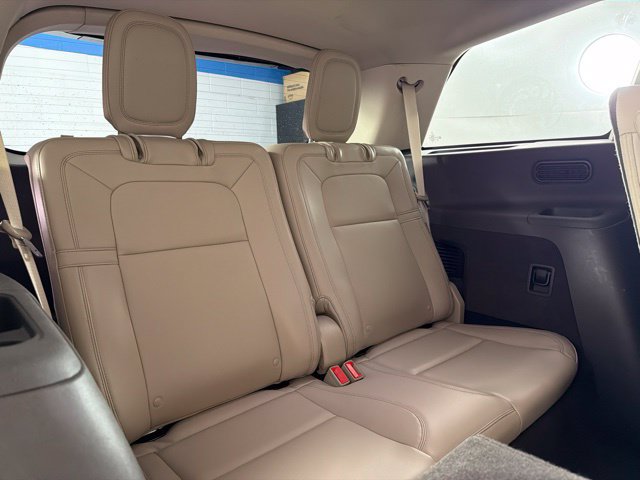 Used 2021 Lincoln Aviator Reserve w/ Elements Package Plus RWD image 45