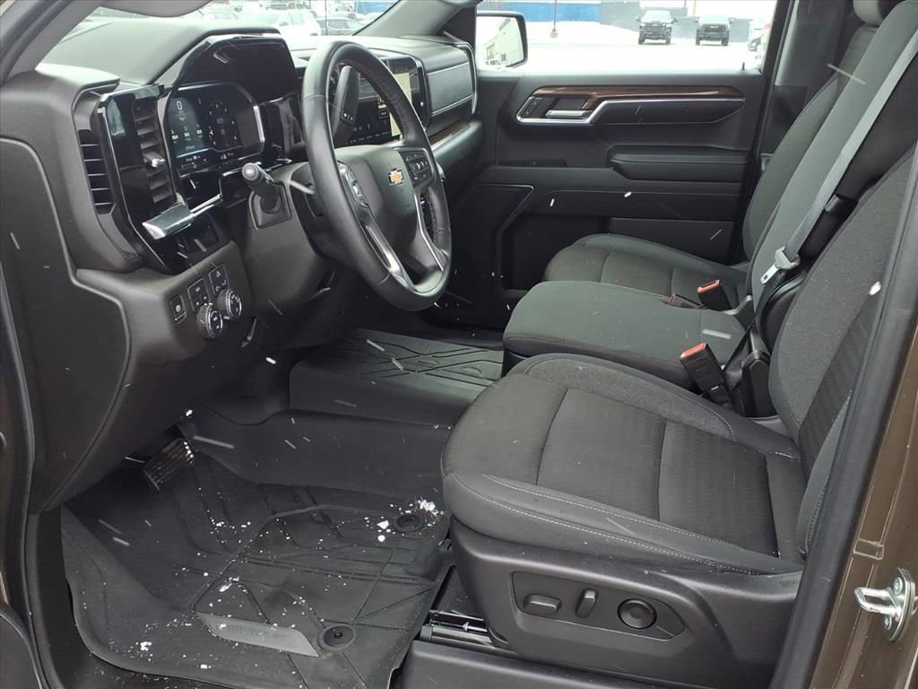 Certified 2024 Chevrolet Silverado 1500 LT image 8