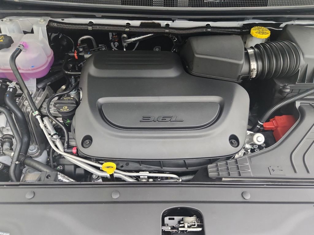 New 2026 Chrysler Pacifica Limited AWD/4WD image 37