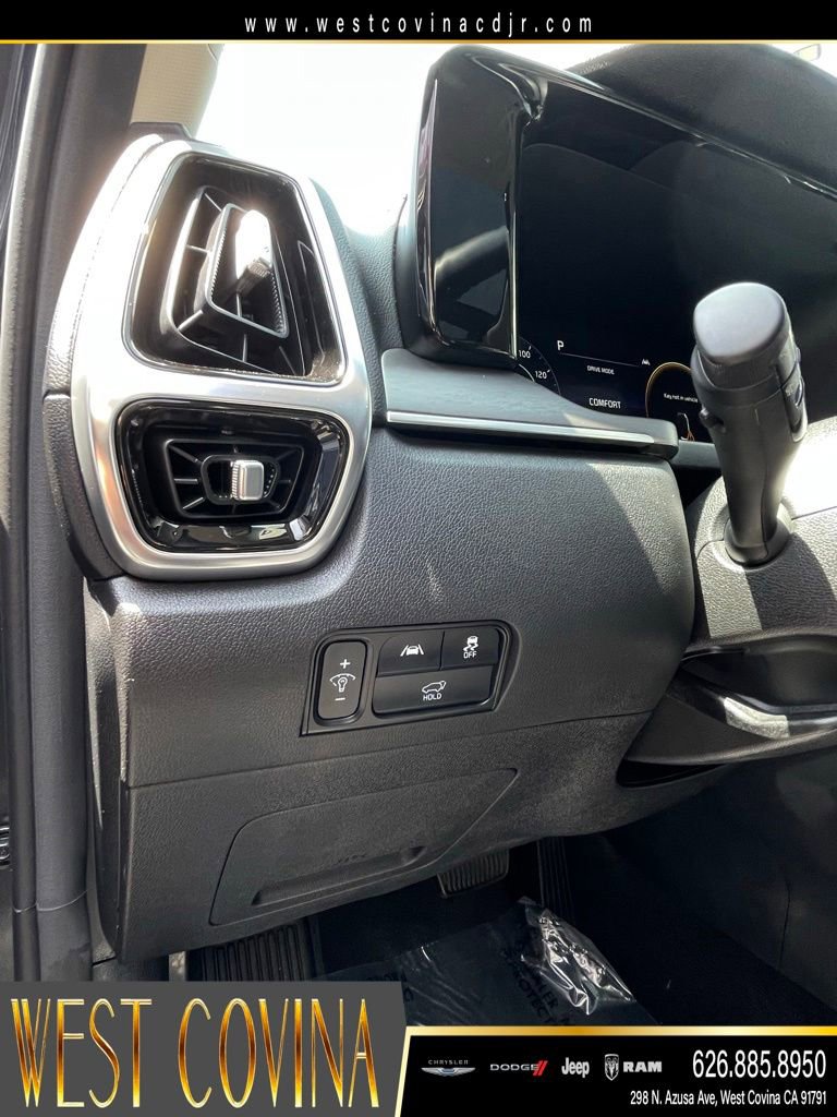 Used 2023 Kia Sorento SX FWD image 14