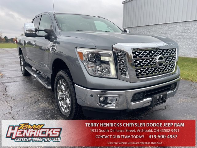Used 2018 Nissan Titan SL w/ Chrome Package video 1