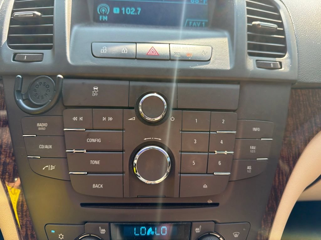 Used 2012 Buick Regal Leather FWD image 19