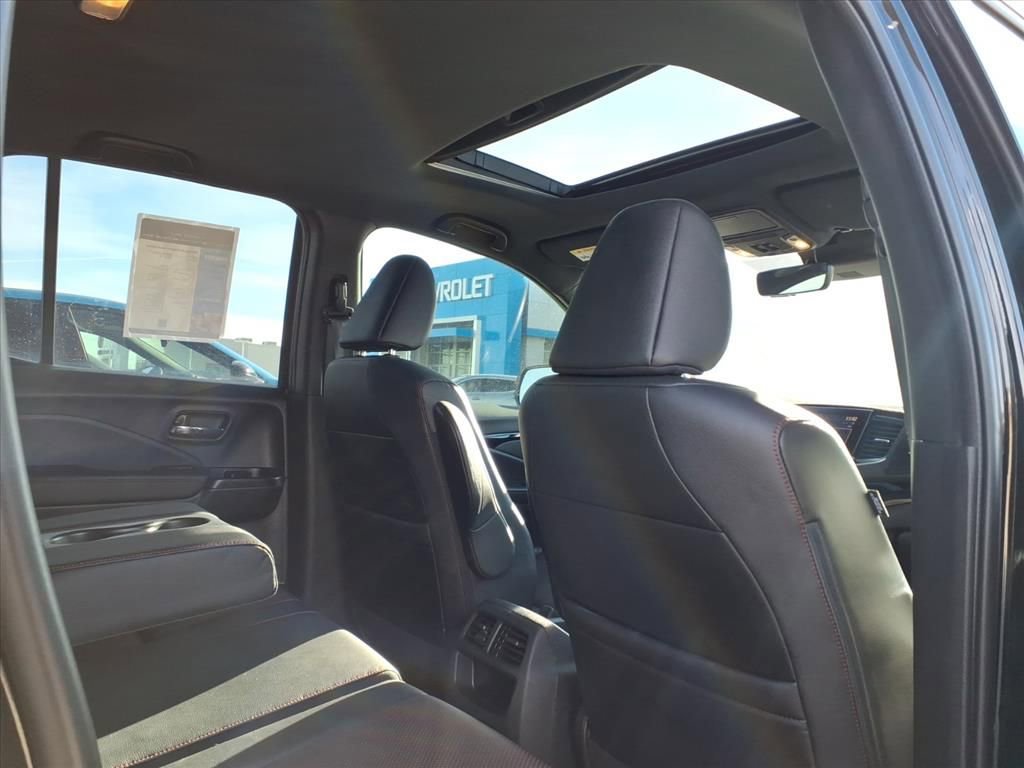 Used 2023 Honda Ridgeline Black Edition image 6