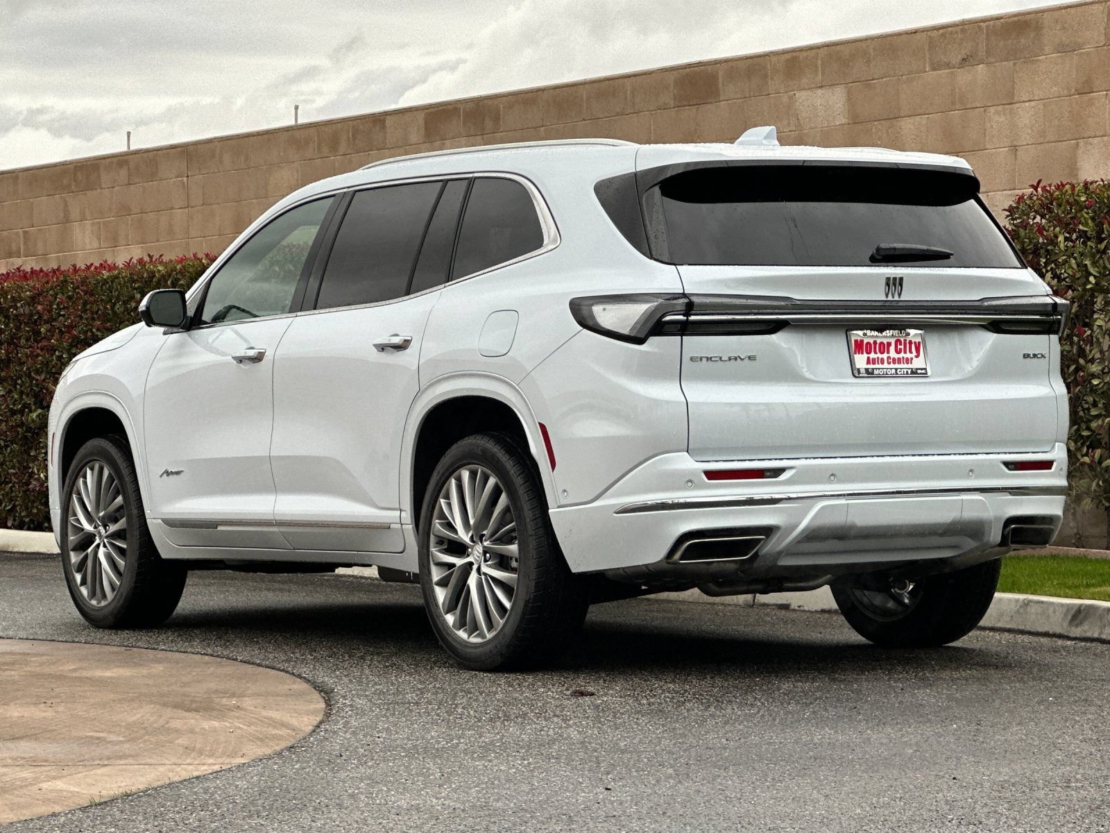 New 2026 Buick Enclave Avenir w/ Super Cruise Package FWD image 6