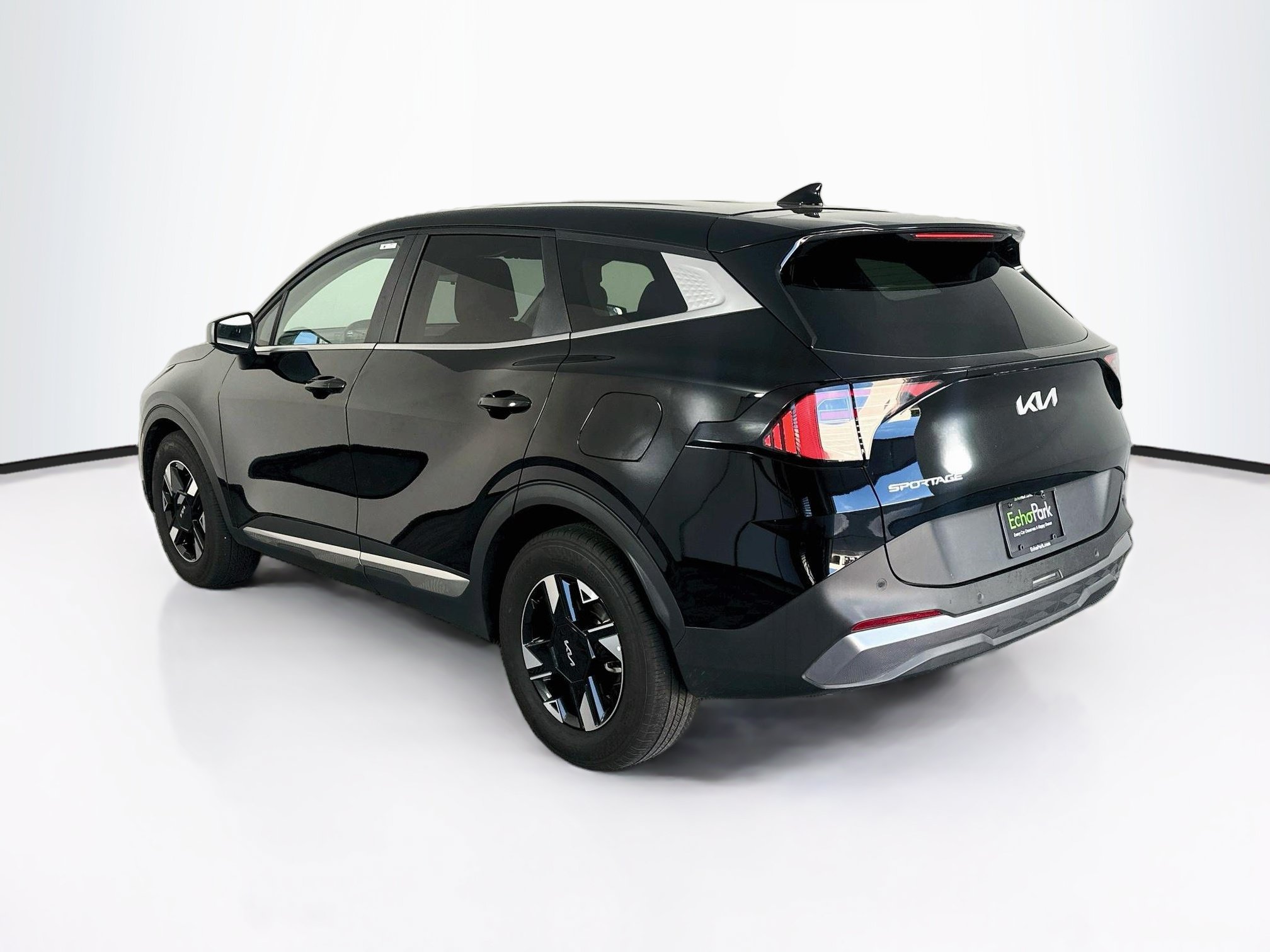 Used 2026 Kia Sportage LX FWD image 5