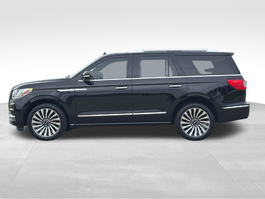 Used 2018 Lincoln Navigator Reserve w/ Technology Package AWD/4WD image 27