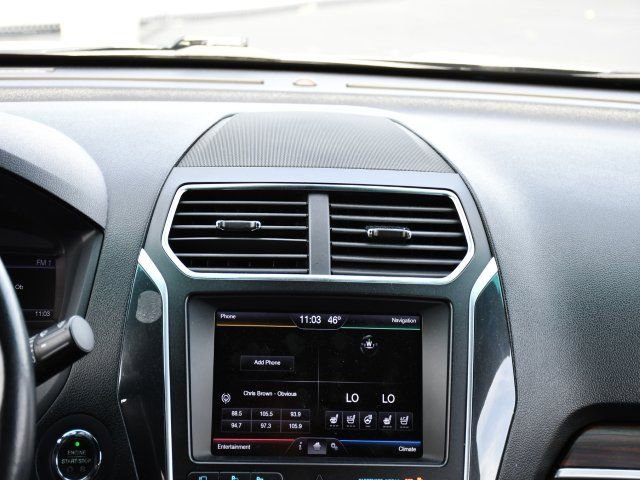 Used 2016 Ford Explorer Limited w/ Equipment Group 301A AWD/4WD image 24