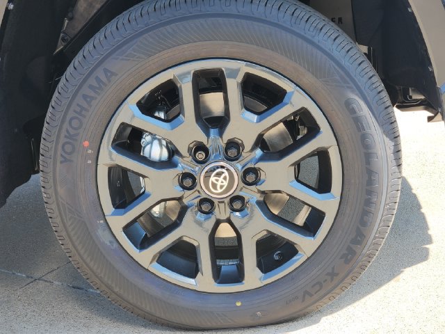 New 2026 Toyota Tundra Platinum AWD/4WD image 8