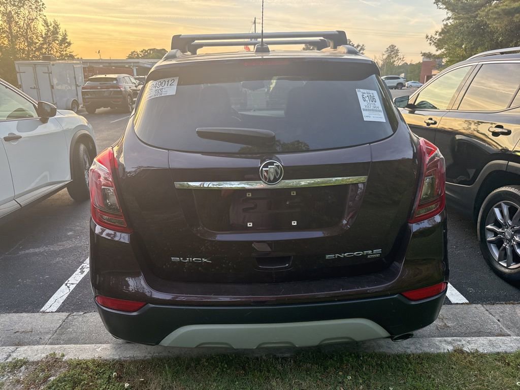 Used 2018 Buick Encore Preferred w/ LPO, Road Trip Package image 3