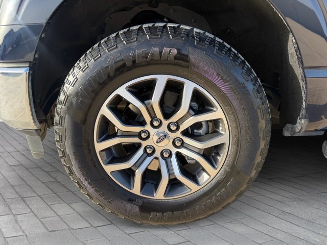 Used 2022 Ford F150 Lariat AWD/4WD image 9