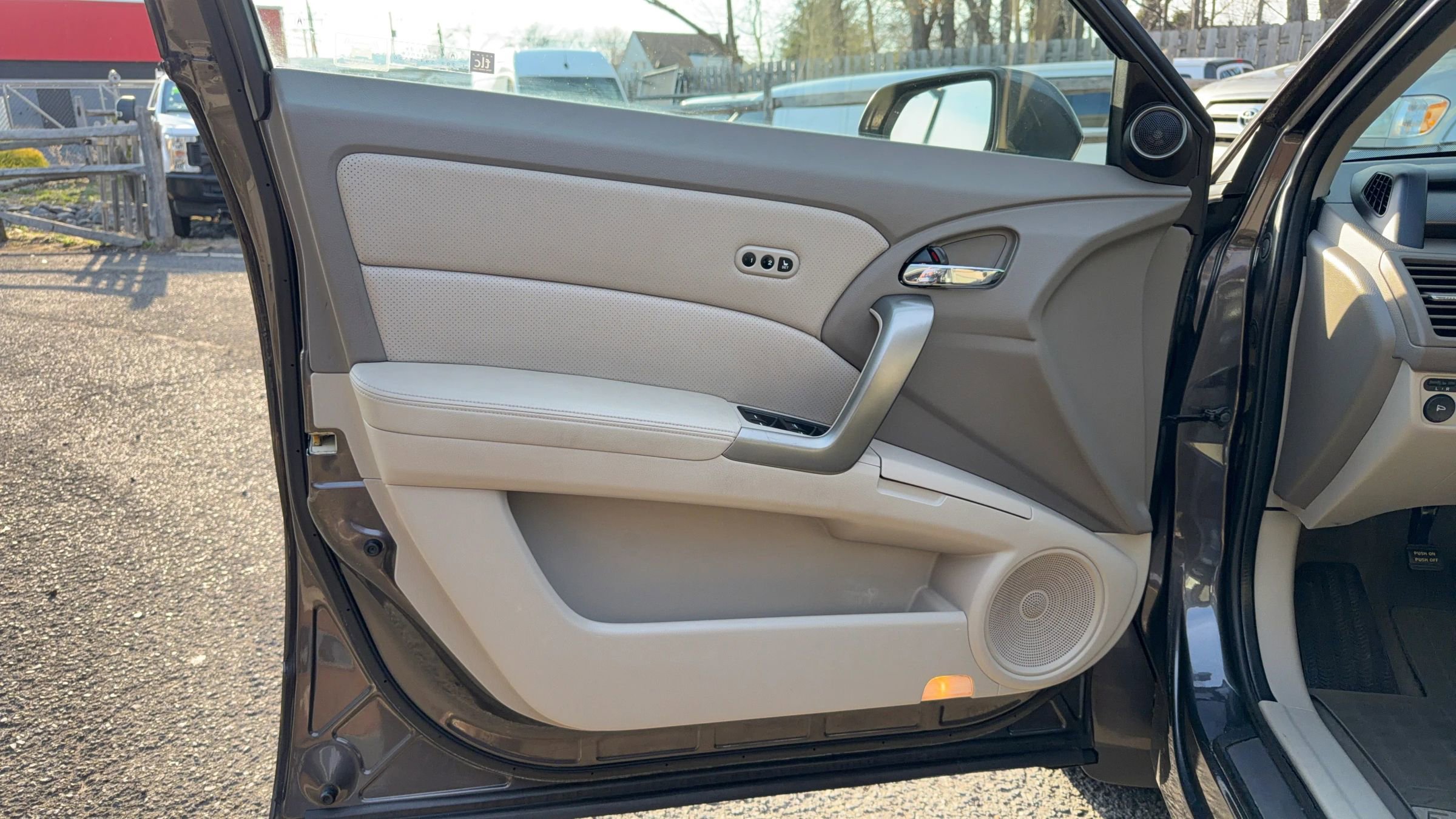 Used 2011 Acura RDX SH-AWD image 13