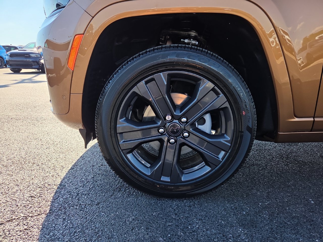 New 2027 Jeep Grand Cherokee Limited AWD/4WD image 33