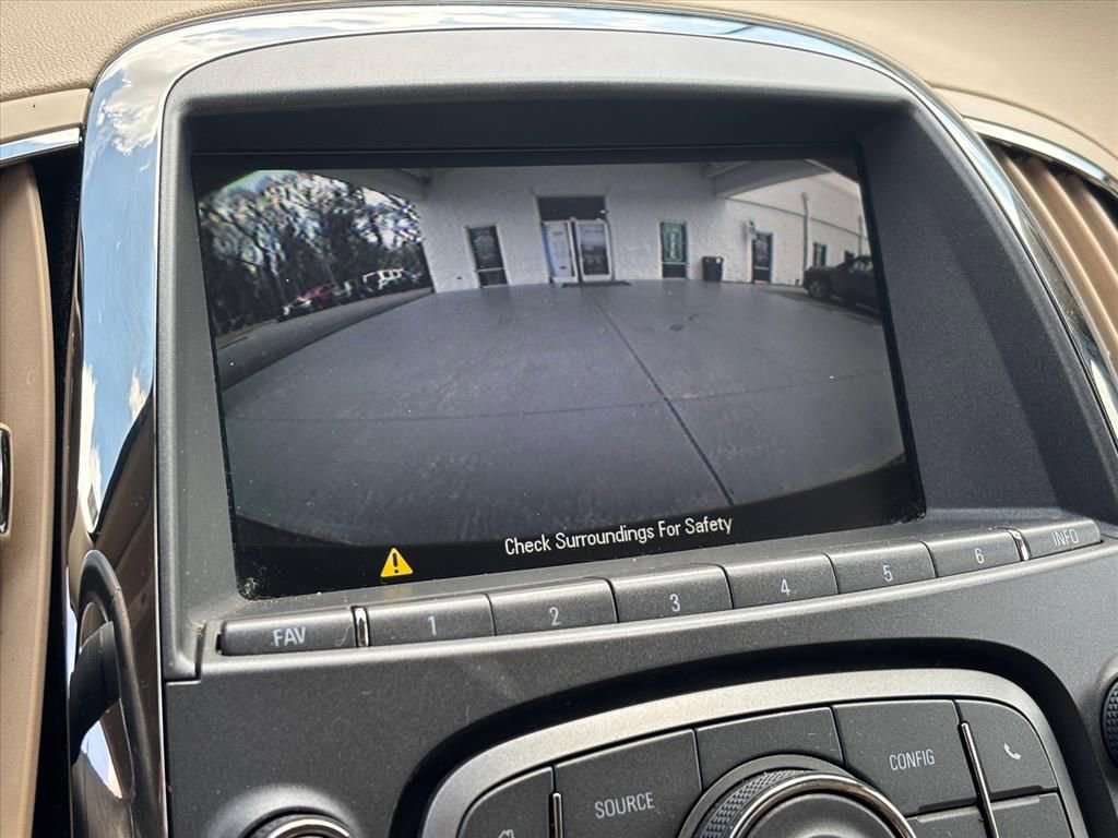 Used 2013 Buick LaCrosse Leather image 6