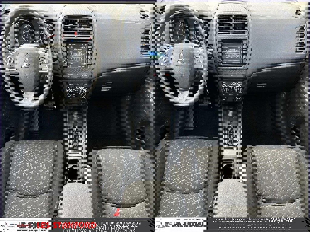 Used 2024 Mitsubishi Outlander Sport S image 14