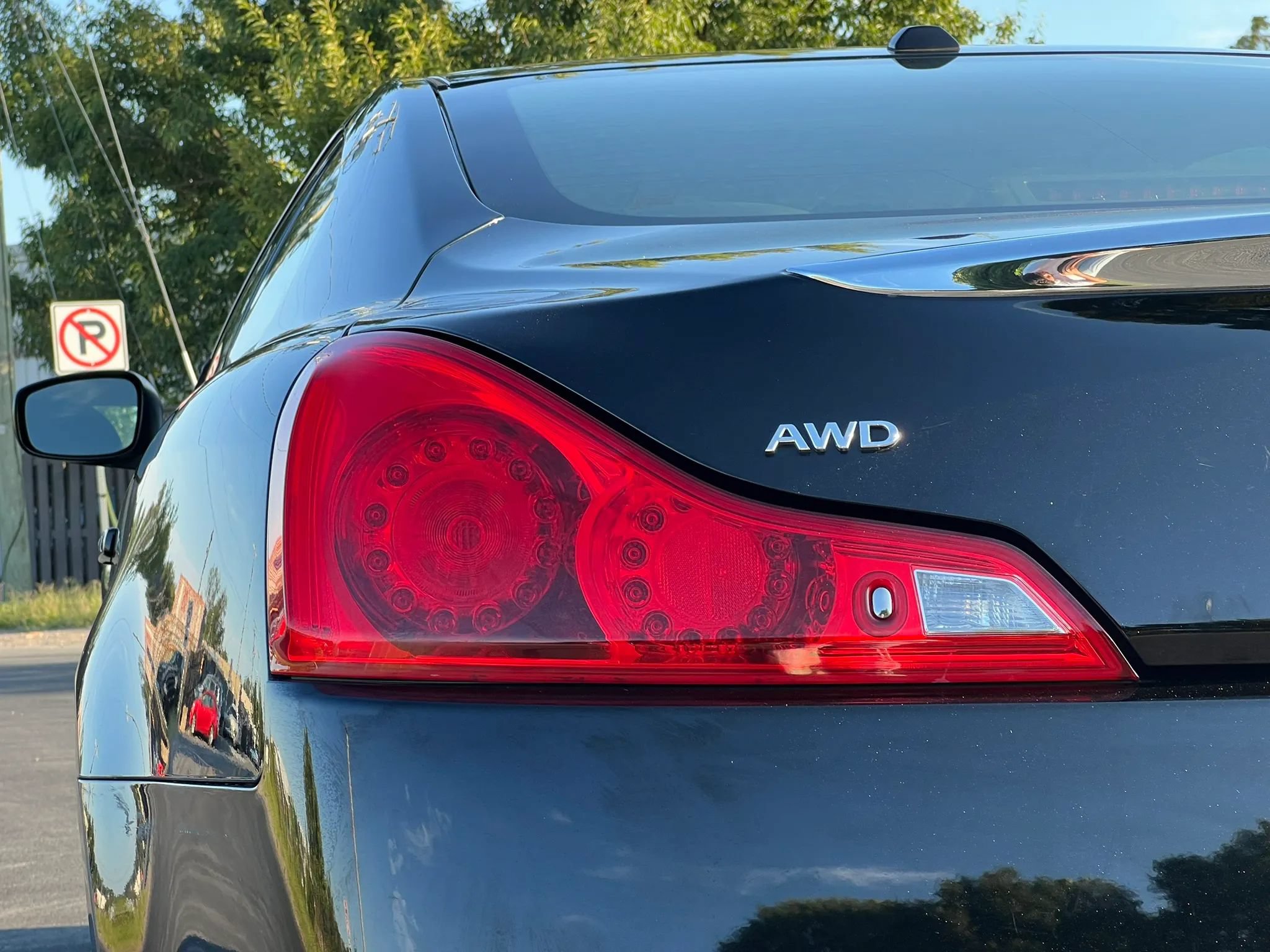 Used 2014 INFINITI Q60 AWD Coupe w/ Premium Package image 11