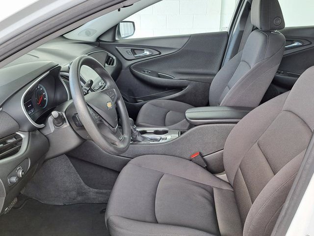 Used 2024 Chevrolet Malibu LT image 24