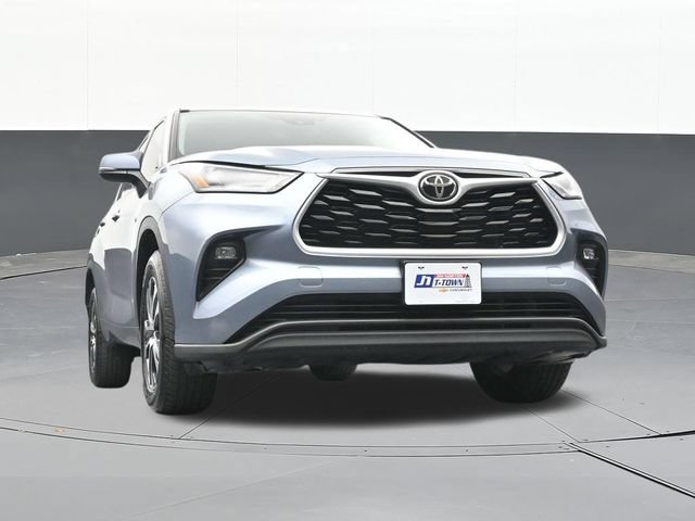 Used 2021 Toyota Highlander XLE FWD image 53
