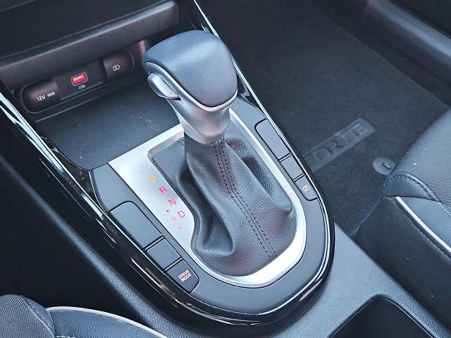 Used 2023 Kia Forte GT-Line w/ GT-Line Technology Package image 16