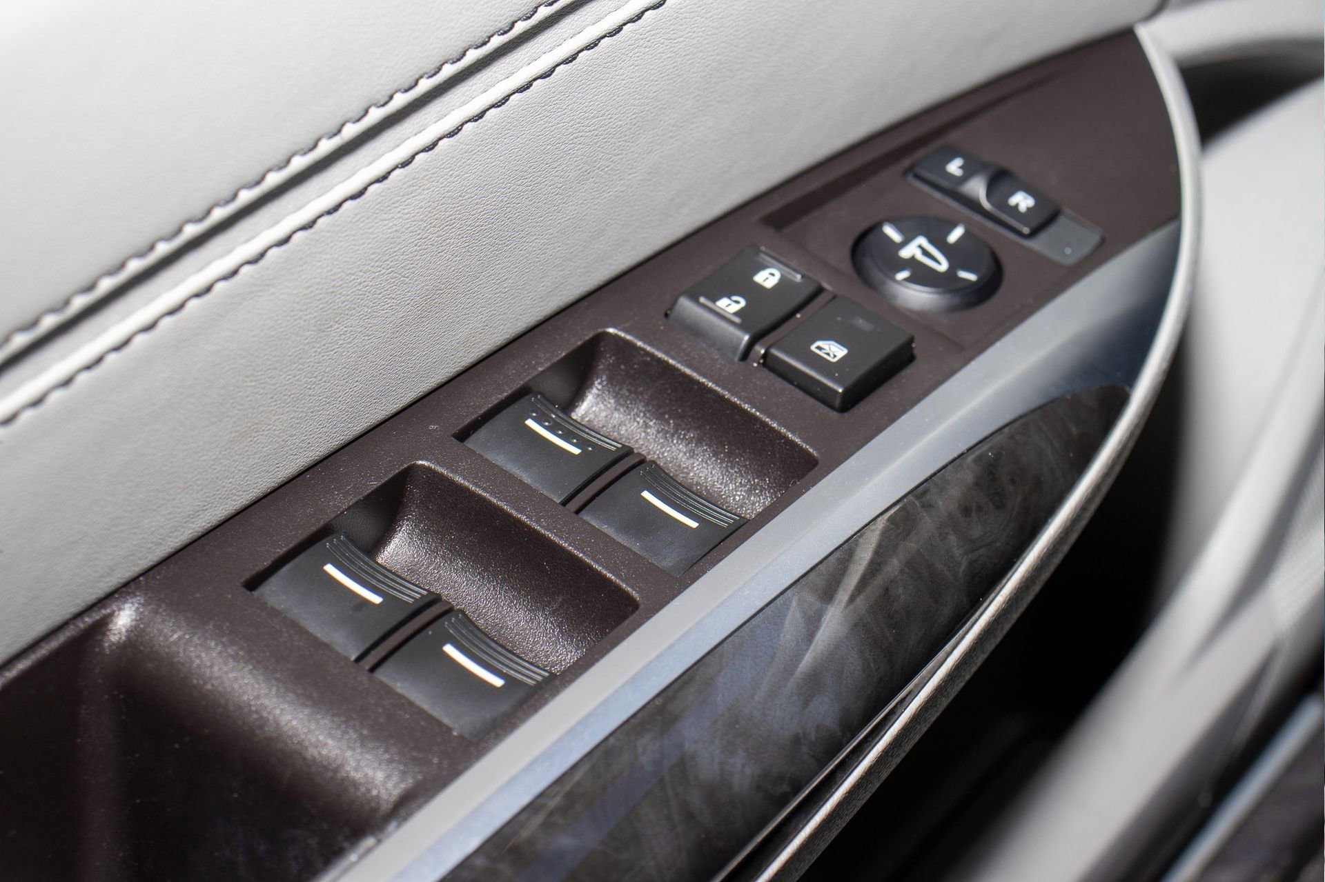 Used 2018 Acura TLX V6 w/ Technology Package image 24