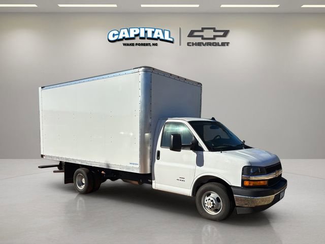 New 2024 Chevrolet Express 4500 w/ Power Convenience Package RWD image 14