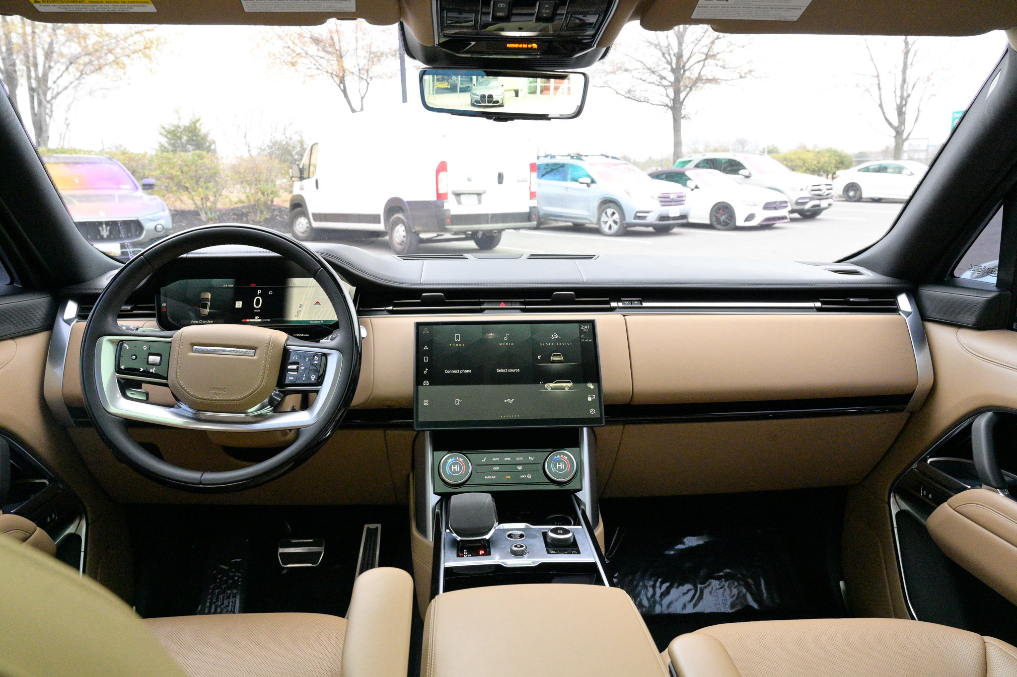 Used 2023 Land Rover Range Rover SE image 47