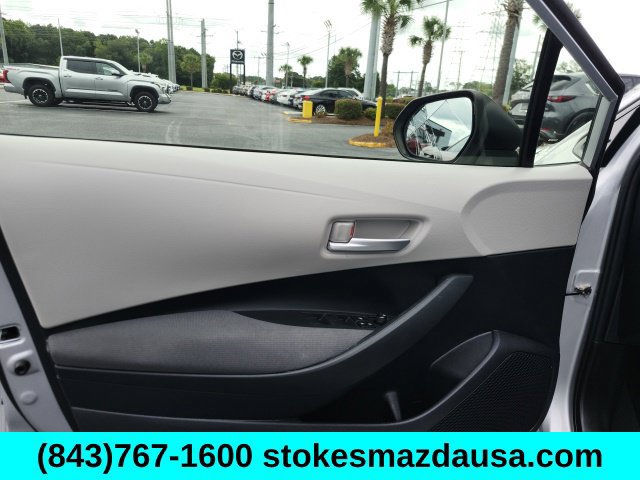 Used 2021 Toyota Corolla LE w/ Carpet Mat Package (TMS) FWD image 15